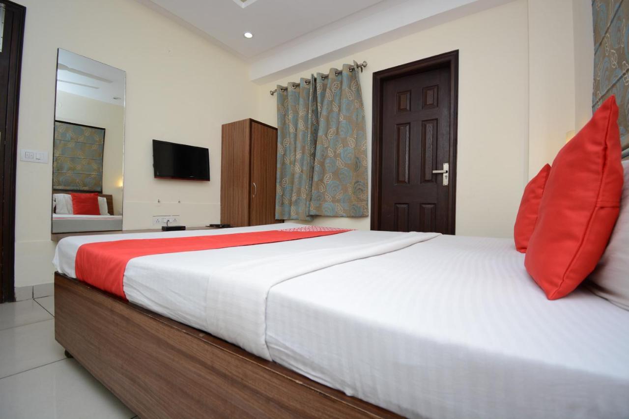 Oyo 5478 Skippers Inn Λουντιάνα Εξωτερικό φωτογραφία